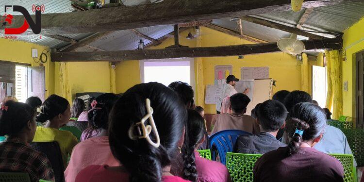 थारु लोक चित्रकलाको पुस्तान्तरण अभियान