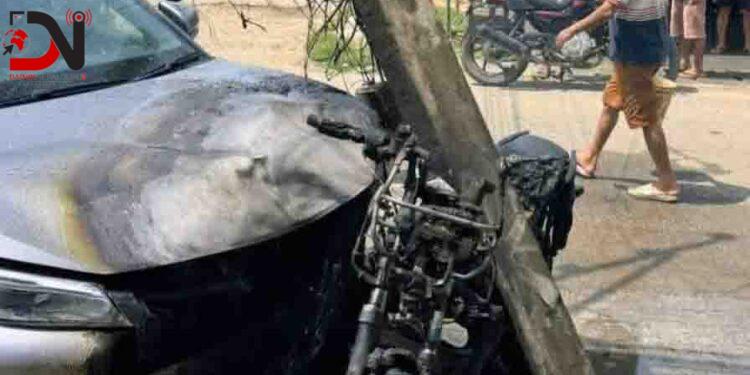 दुर्घटनामा मोटरसाइकल र कारमा आगलागी, एक घाइते