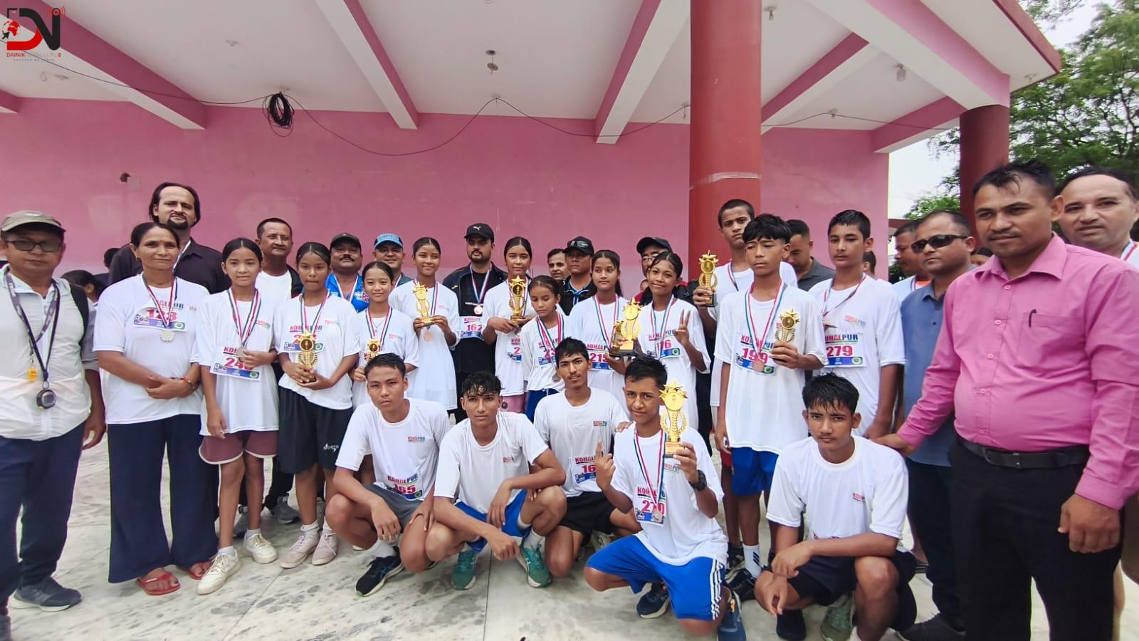 कोहलपुर माइलमा समिर र चेतना बने विजेता
