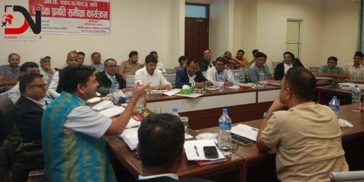 गुणस्तरमा सम्झौता नगर्न कार्यालय प्रमुखलाई मन्त्री खत्रीको निर्देशन