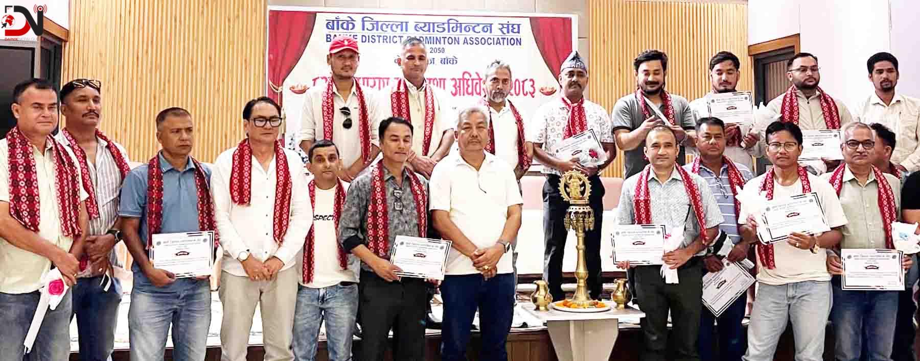 ब्याडमिन्टनमा डा. शाहको नेतृत्व