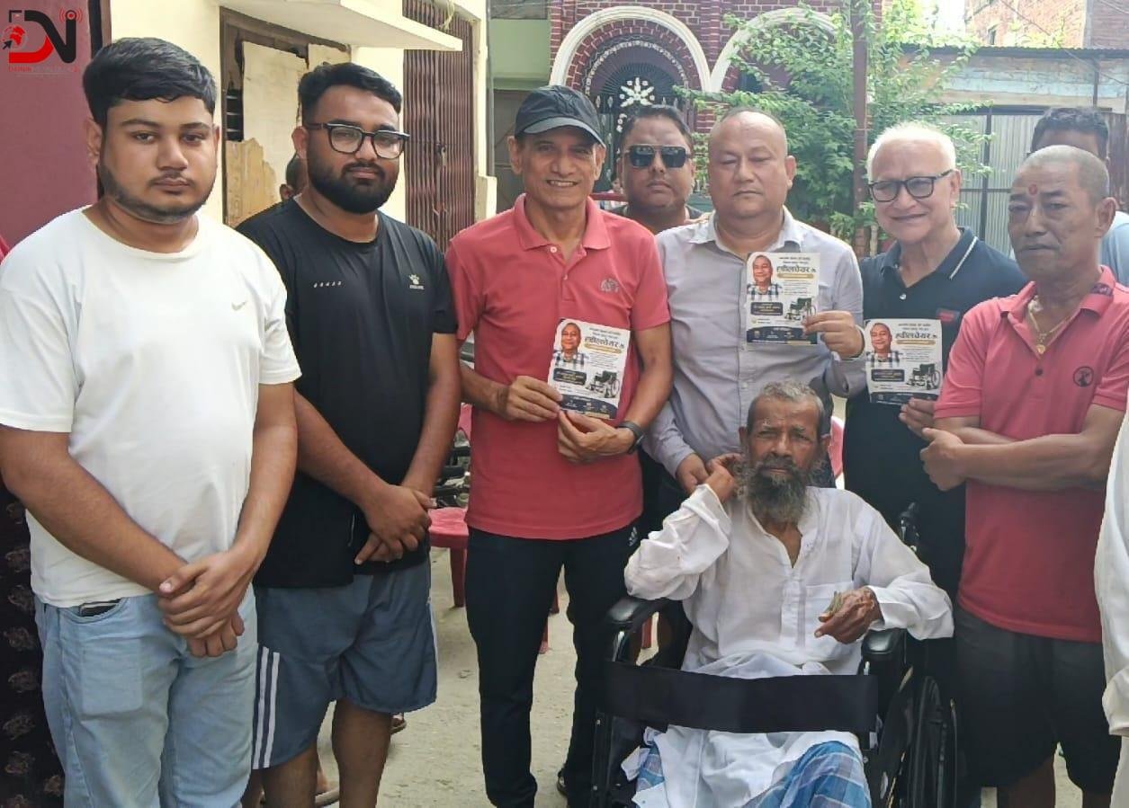 सिंहले दिए जेष्ठ नागरिकलाई ह्वीलचियर