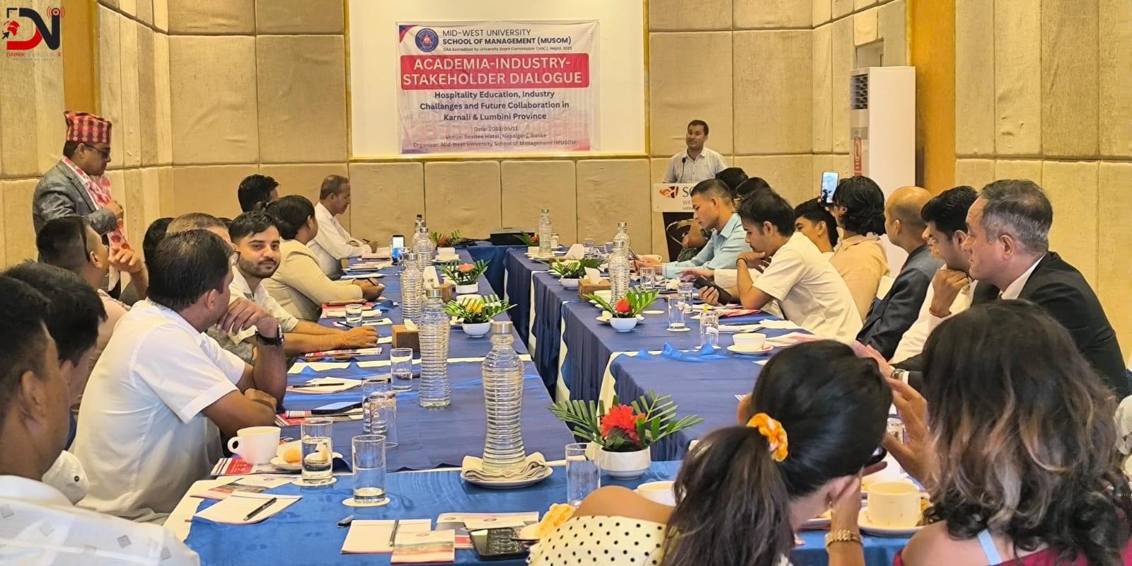 नेपालगन्ज रोडबाट वाराणसी र गोन्डासम्म