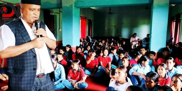 मधुवनका विद्यार्थीलाई लागुऔषधविरुद्ध सचेतना