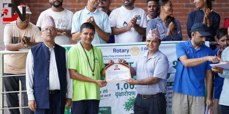 हरित अभियन्ता काफ्ले रोटरीको मानार्थ सदस्य