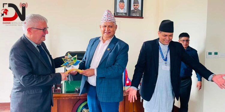 इजरायली राजदूतद्वारा मुख्यमन्त्री आचार्यसँग शिष्टाचार भेट