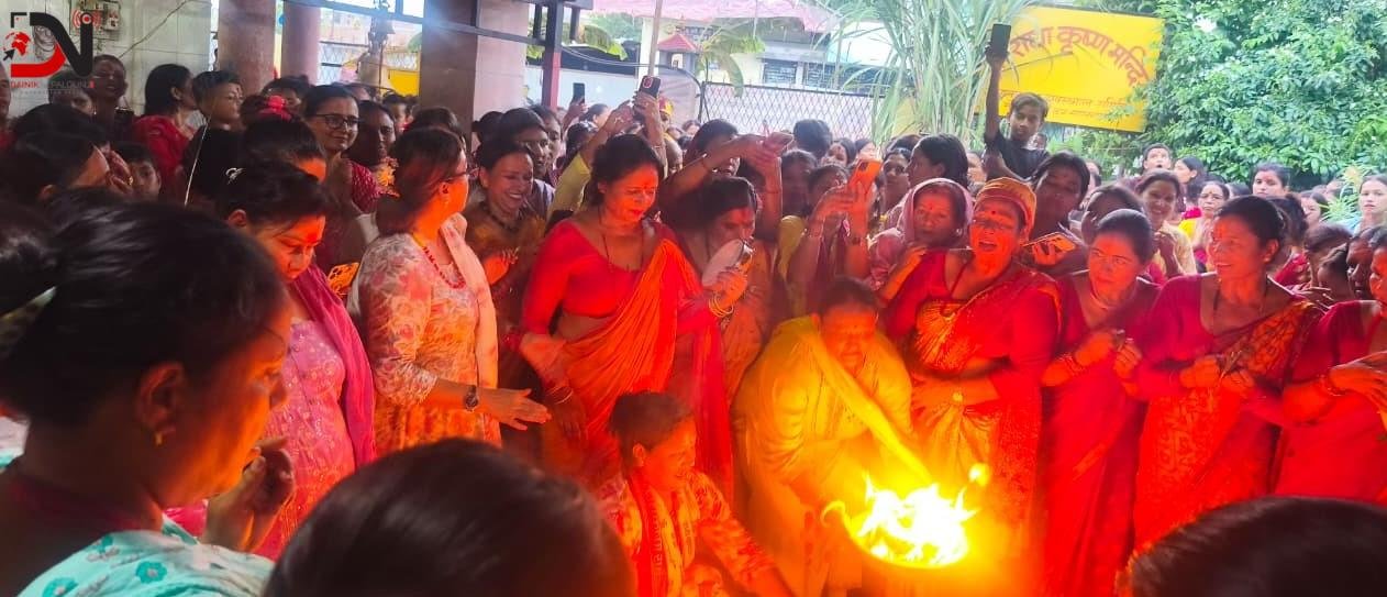 राधाकृष्ण मन्दिरमा २ लाख ७५ हजार बत्ती