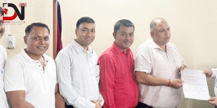होटल व्यवसायी संघले दियो बाढी पीडितलाई ७५ हजार
