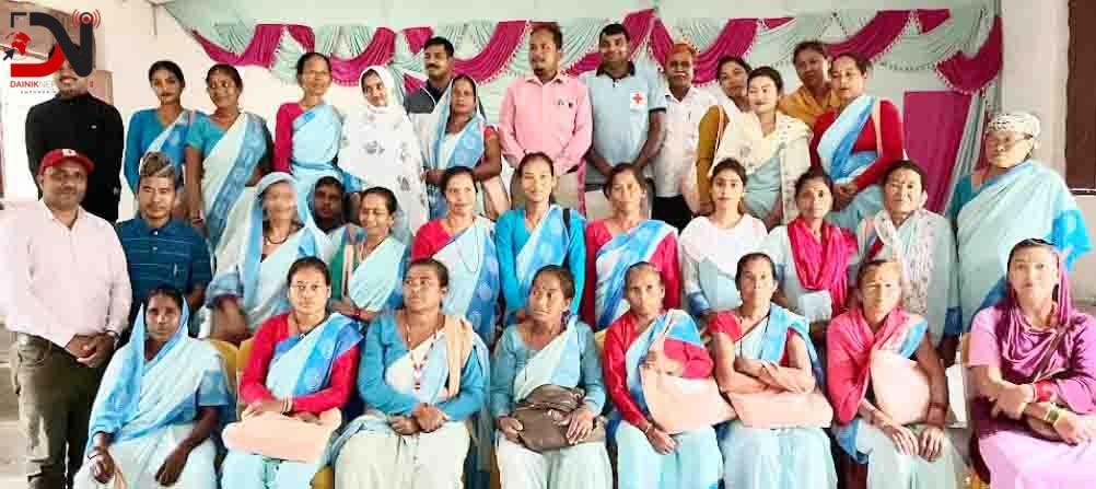स्वास्थ्य स्वयंसेविकालाई प्रशिक्षण
